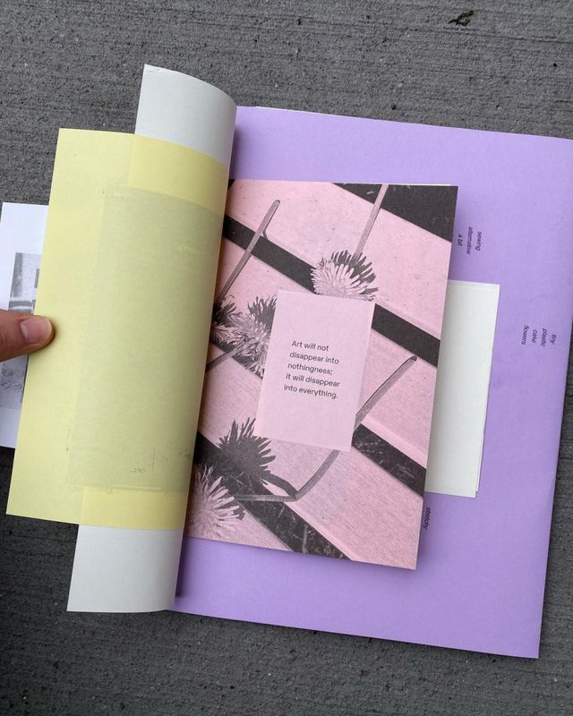 Jessica Williams - pile